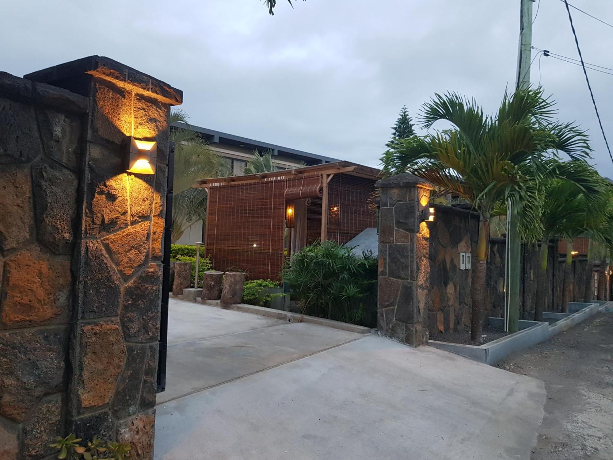 Villas Rocher Grand Bay Buitenkant foto