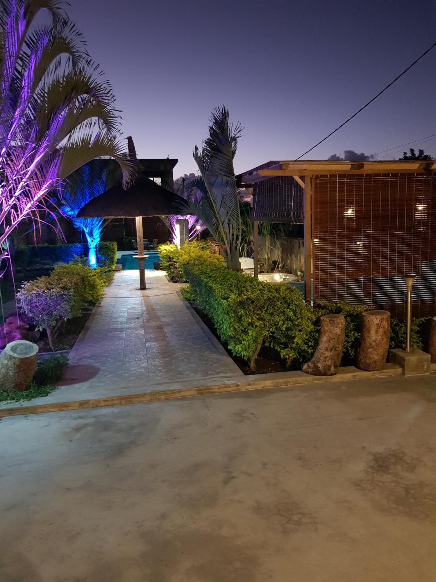 Villas Rocher Grand Bay Buitenkant foto
