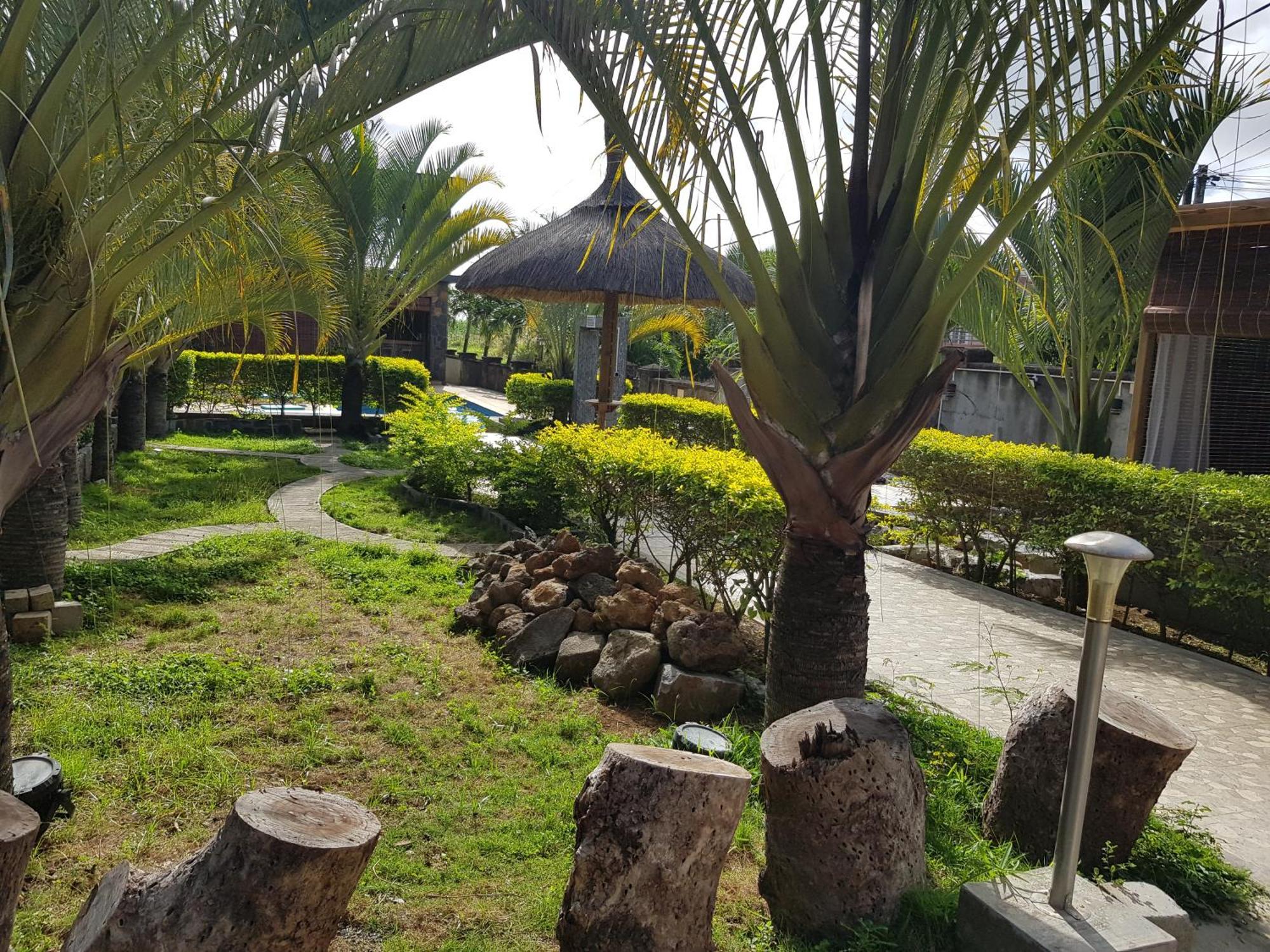 Villas Rocher Grand Bay Buitenkant foto